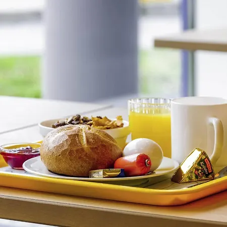 Ibis Budget Berlin Airport Schoenefeld-2